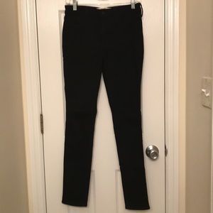 Black high rise holister jeans